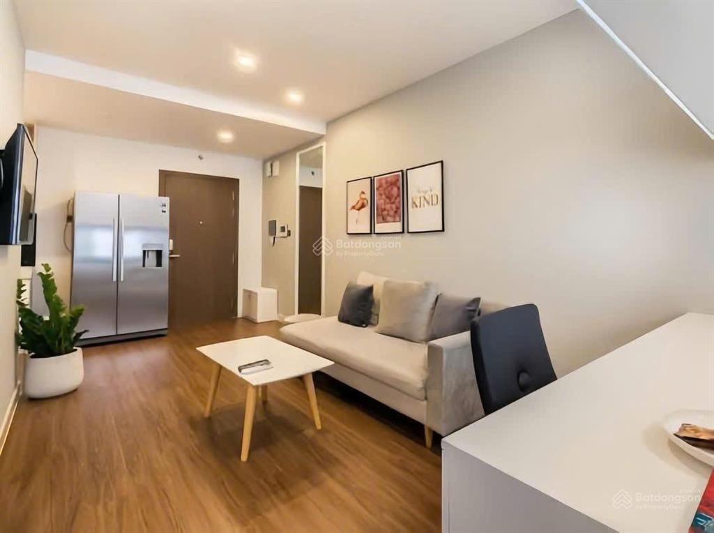 Cho thuê studio cc saigon royal 35 bến vân đồn, phường 12, quận 4 diện tích  43m2 studio 1pn