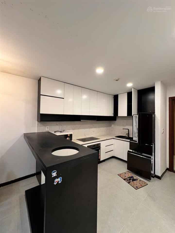 Cho thuê 2pn cc the gold view 346 bến vân đồn, quận 4! diện tích 81m2 2pn 2wc full nội thất