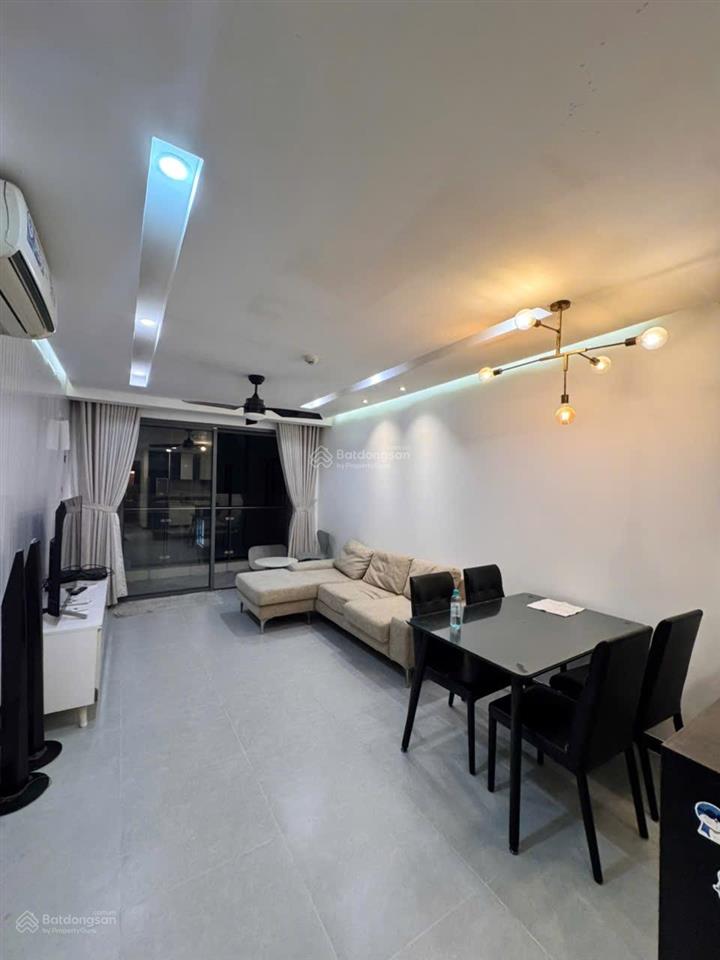 Cho thuê 2pn cc the gold view 346 bến vân đồn, quận 4! diện tích 81m2 2pn 2wc full nội thất
