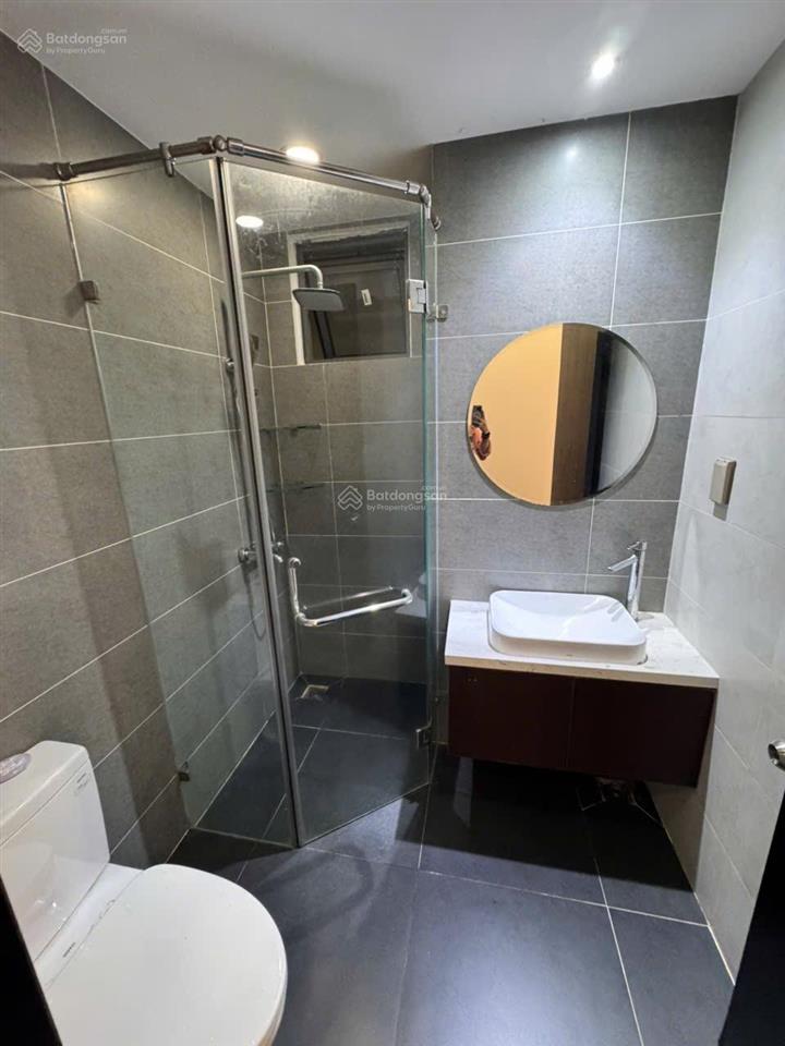 Cho thuê 2pn cc the gold view 346 bến vân đồn, quận 4! diện tích 81m2 2pn 2wc full nội thất