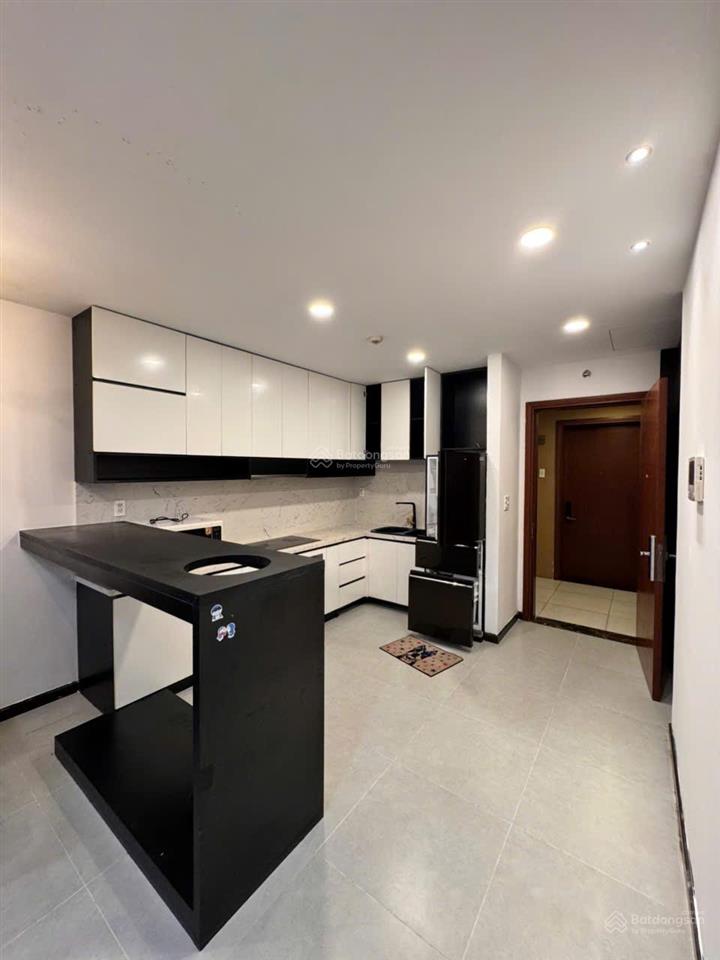 Cho thuê 2pn cc the gold view 346 bến vân đồn, quận 4! diện tích 81m2 2pn 2wc full nội thất