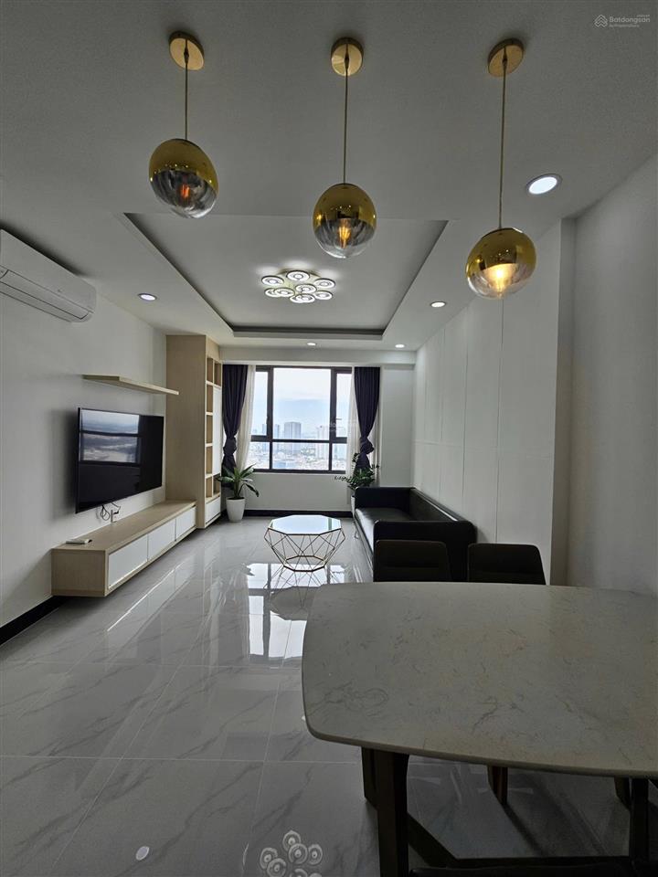Bán căn hộ 2pn chung cư the gold view 346 bến vân đồn, quận 4 diện tích 68m2 2pn 1wc có