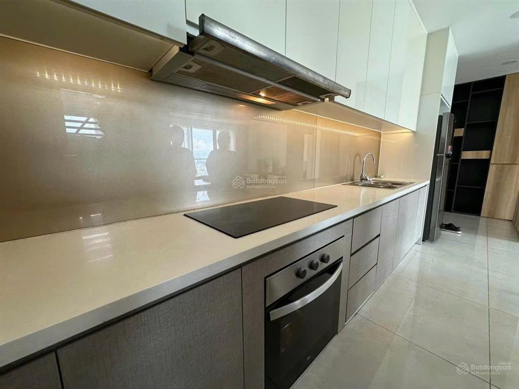 Cho thuê 3pn cc millennium 132 đ. bến vân đồn, phường 6, quận 4