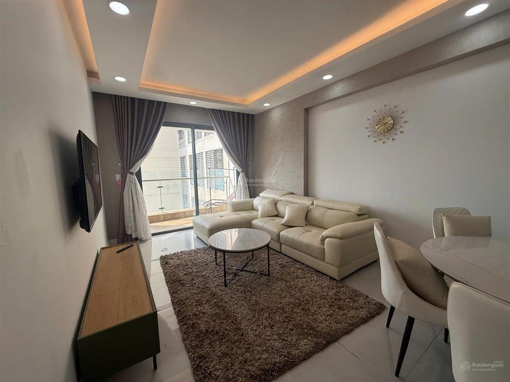 Bán căn hộ 2pn cc the gold view 346 bến vân đồn, quận 4 diện tích 92m2 2pn 2wc có nội thất