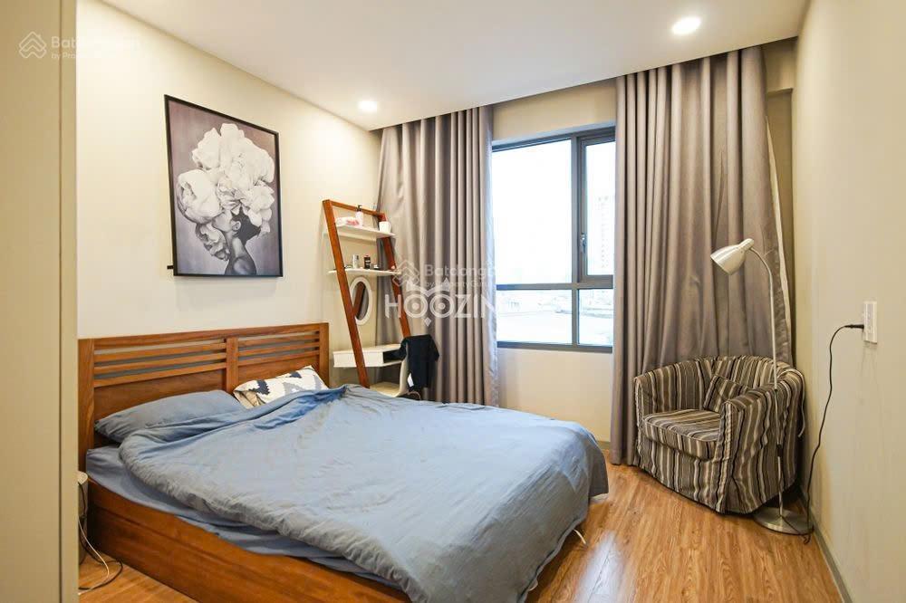 Cho thuê 2pn cc the gold view 346 bến vân đồn, quận 4! diện tích 81m2 2pn 2wc full nội thất