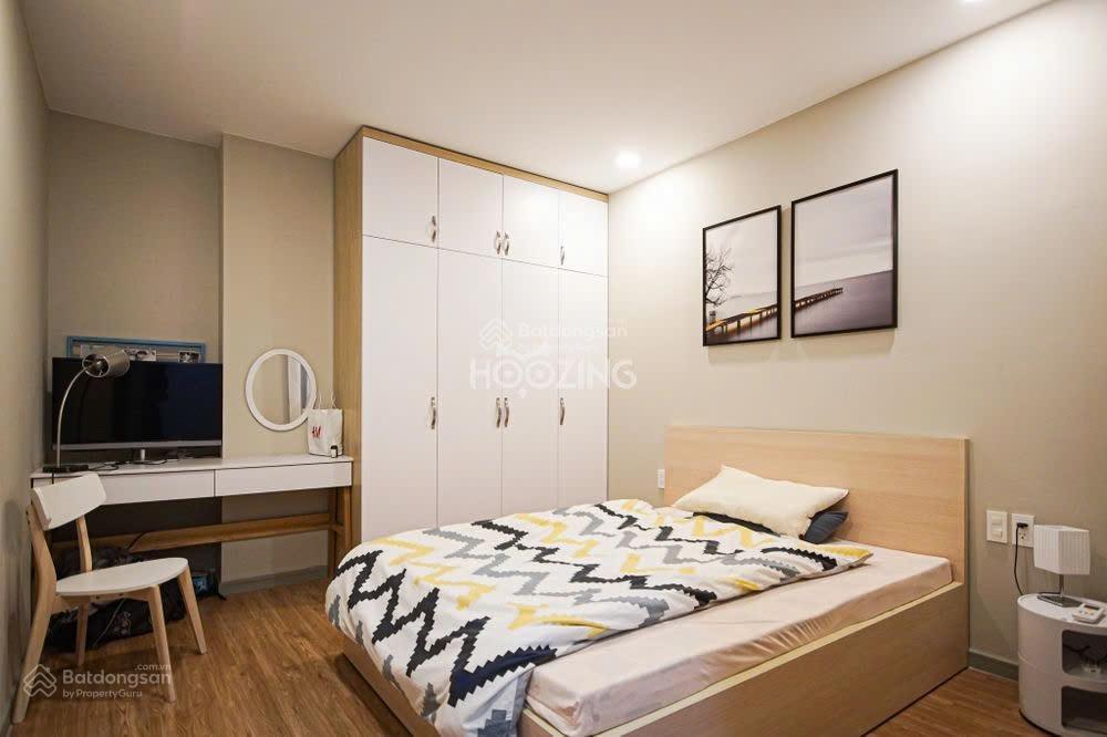 Cho thuê 2pn cc the gold view 346 bến vân đồn, quận 4! diện tích 81m2 2pn 2wc full nội thất