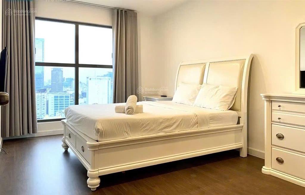 Cho thuê 2pn cc saigon royal 35 bến vân đồn, phường 12, quận 4 diện tích 89m2 2pn 2wc full n