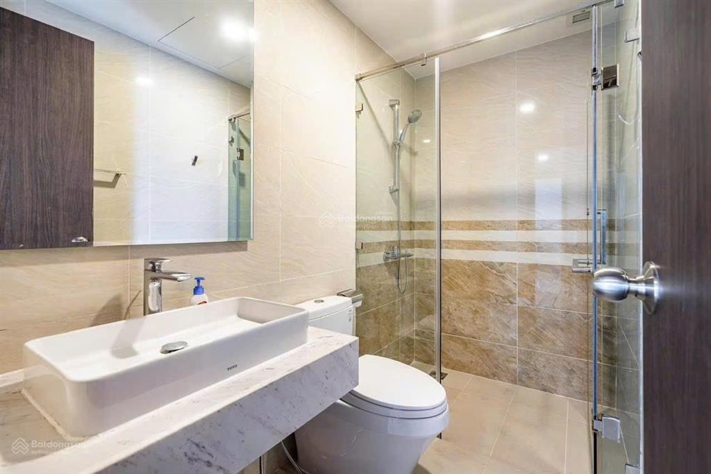 Cho thuê 2pn cc saigon royal 35 bến vân đồn, phường 12, quận 4 diện tích 89m2 2pn 2wc full n