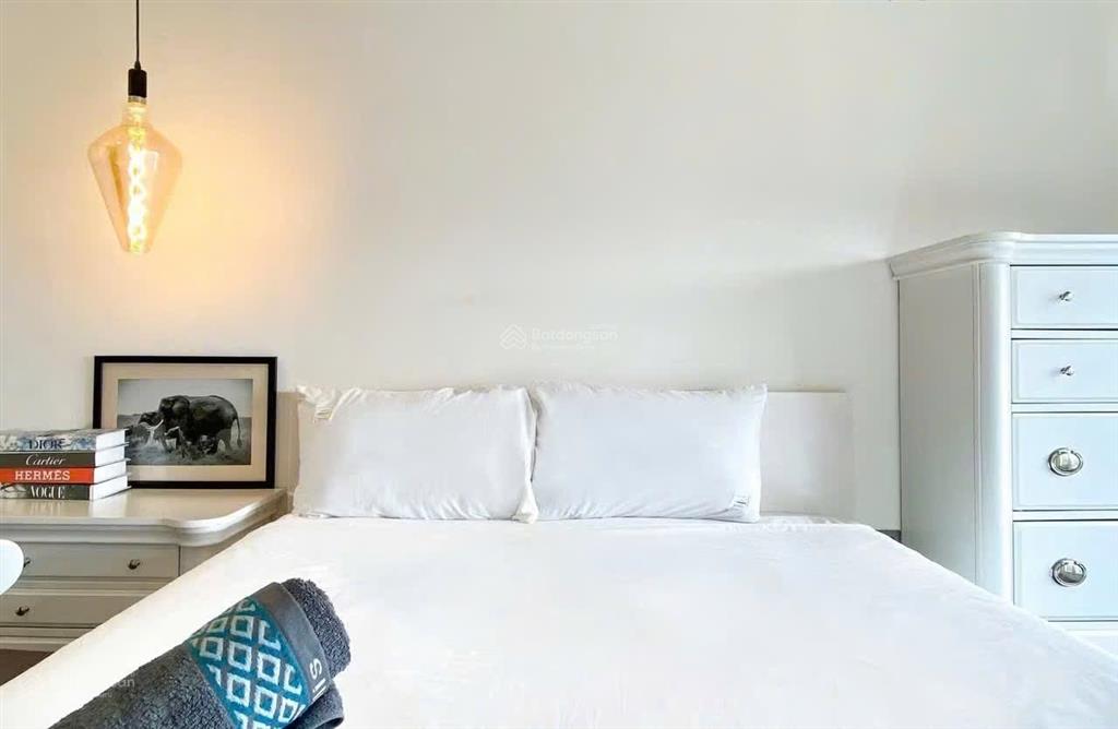 Cho thuê 2pn cc saigon royal 35 bến vân đồn, phường 12, quận 4 diện tích 89m2 2pn 2wc full n