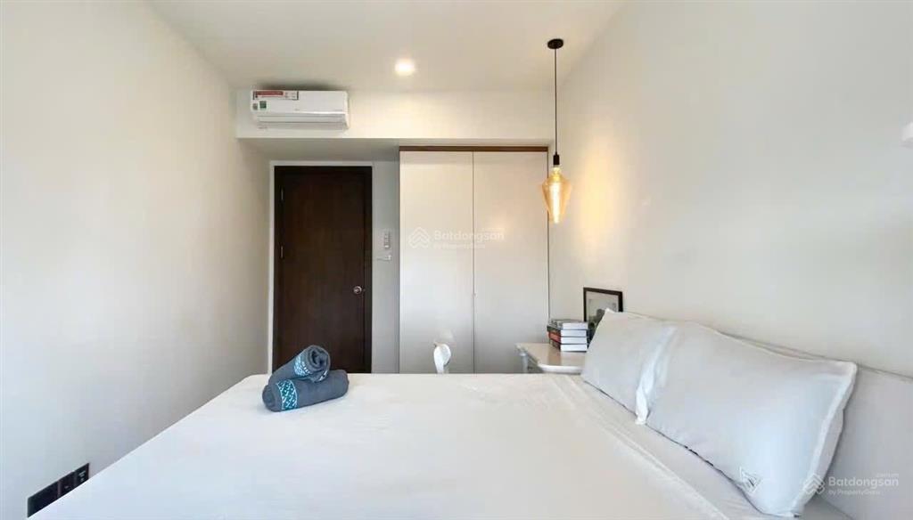 Cho thuê 2pn cc saigon royal 35 bến vân đồn, phường 12, quận 4 diện tích 89m2 2pn 2wc full n