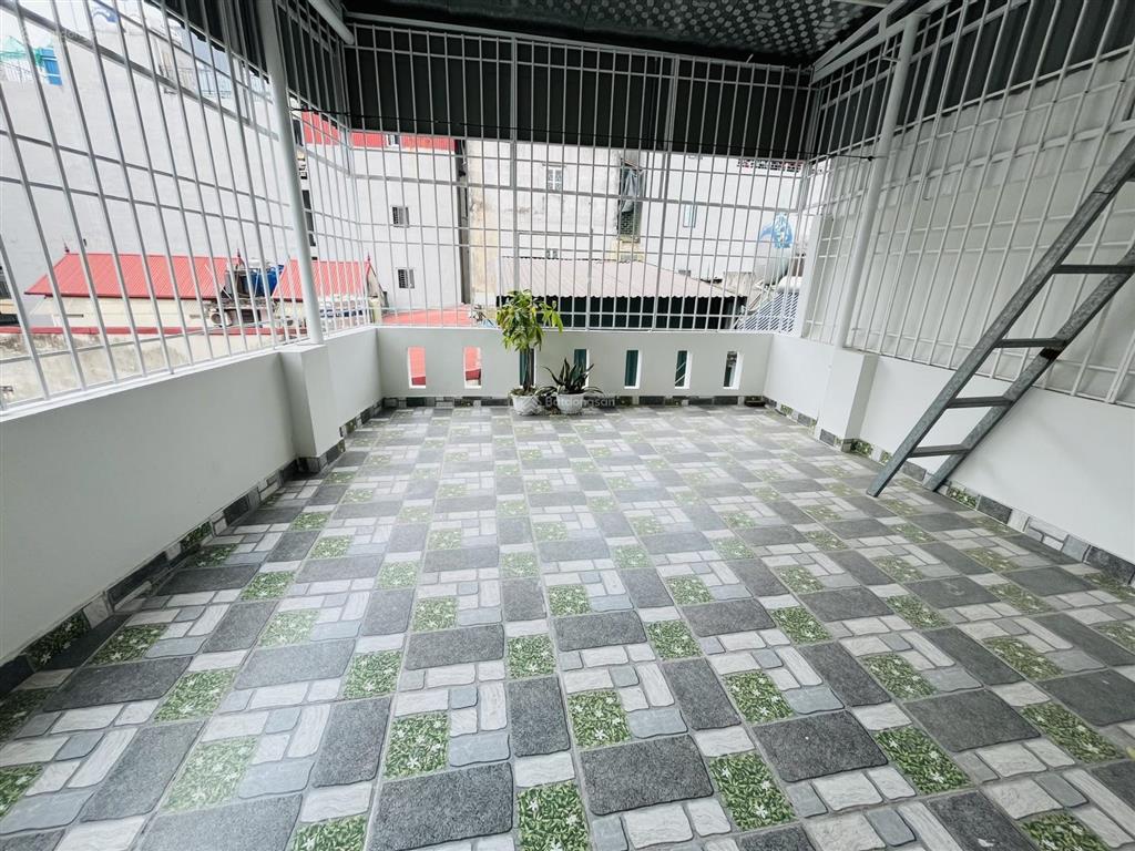Bán nhà riêng 60m2 tại cầu diễn, phú diễn, bắc từ liêm, ô tô tránh nhau, kinh doanh, ở sướng