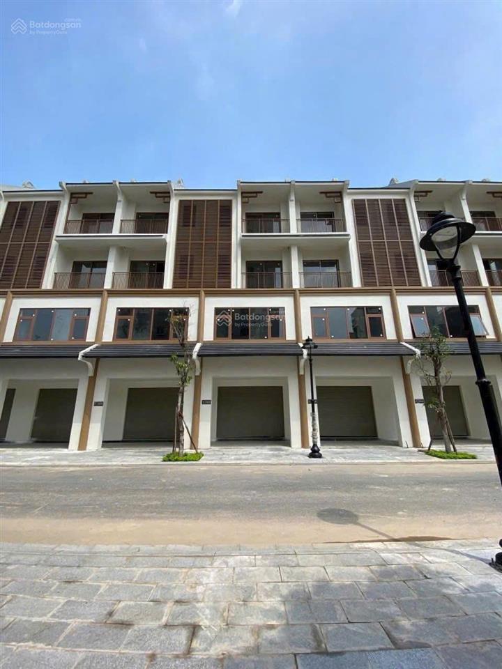 Chủ nhà ngộp bank cần bán nhanh vị trí liền kề tại lk47  giá chỉ hơn 17 tỷ chút