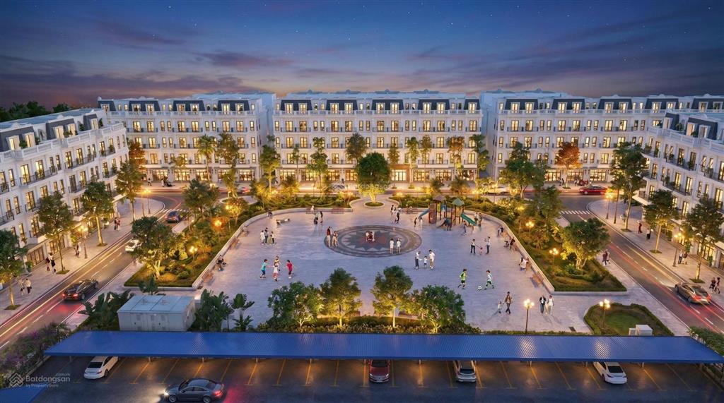 Chủ nhà ngộp bank cần bán nhanh vị trí căn khe thoáng  view vườn hoa  giá 12,x tỷ!