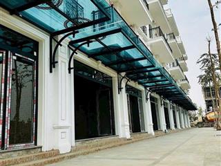 Chủ nhà ngộp bank cần bán nhanh vị trí căn khe thoáng  view vườn hoa  giá 12,x tỷ!