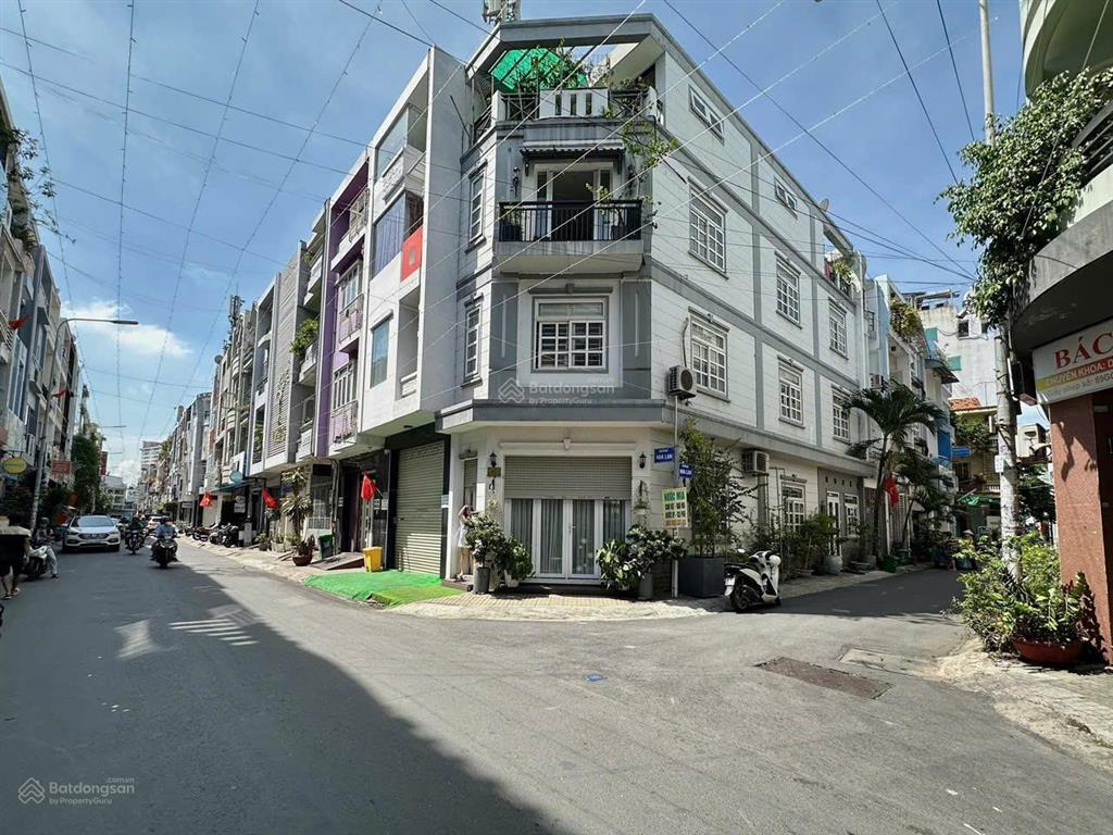 Bán gấp góc 2 mt hoa lan quận phú nhuận.dt 4x16m,kết cấu 3 lầu.hđt 50 triệu.gía bán 25 tỷ