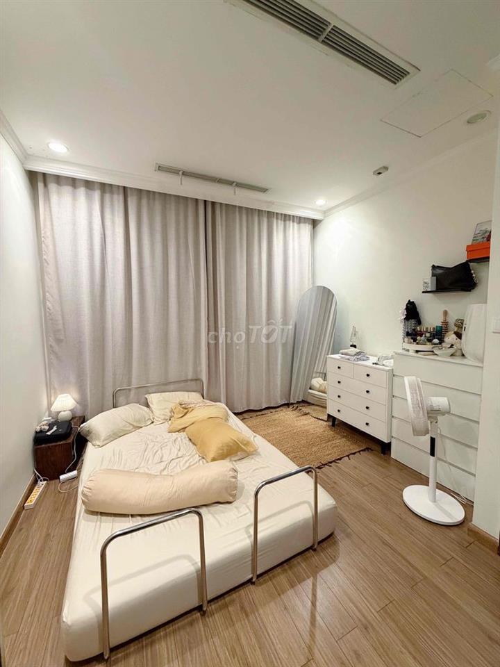 Căn hộ 1 PN khu sầm uất ngay Lanmark 81 - Vinhomes Central Park