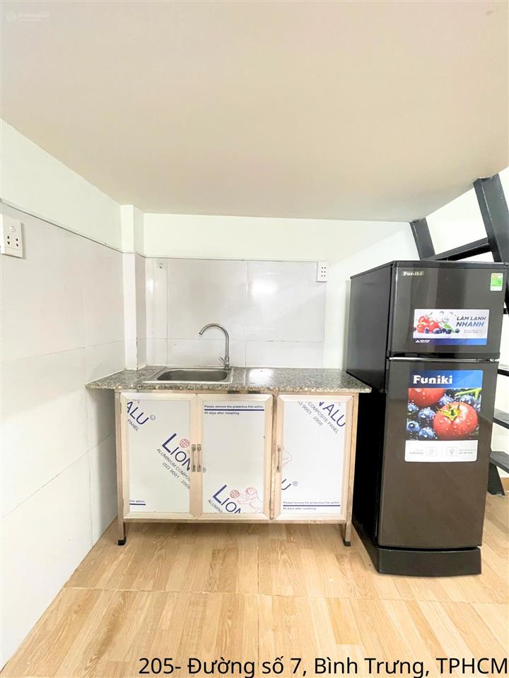 Căn hộ gác lửng hiện đại giữa bình trưng tây  không gian sống đầy cảm hứng
