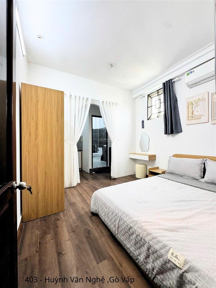 Căn hộ tách bếp sang trọng giữa lòng gò vấp full nội thất, cửa sổ thoáng mát
