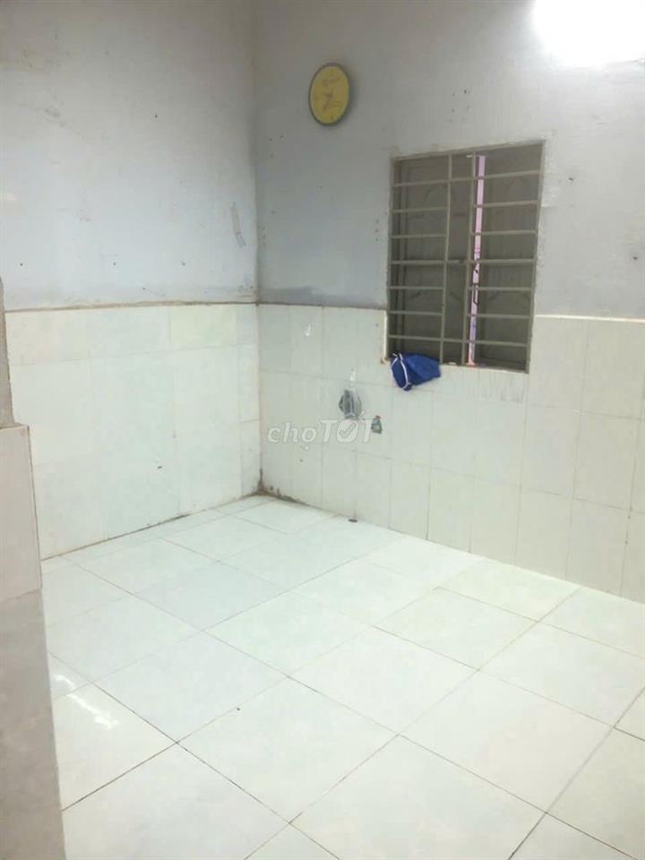 Phòng trọ 2 triệu, gần Phạm Văn Đồng