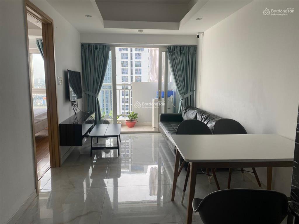 Bán căn westgate 85m2 view hồ bơi, sổ hồng sẵn nội thất. bớt lộc