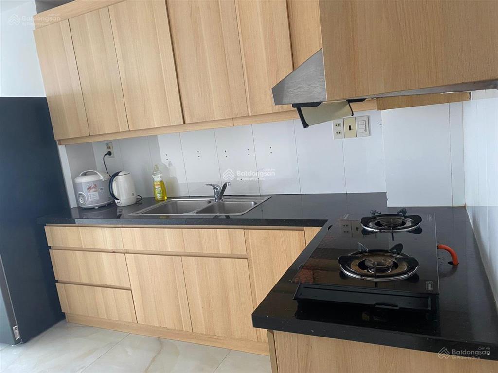 Bán căn westgate 85m2 view hồ bơi, sổ hồng sẵn nội thất. bớt lộc