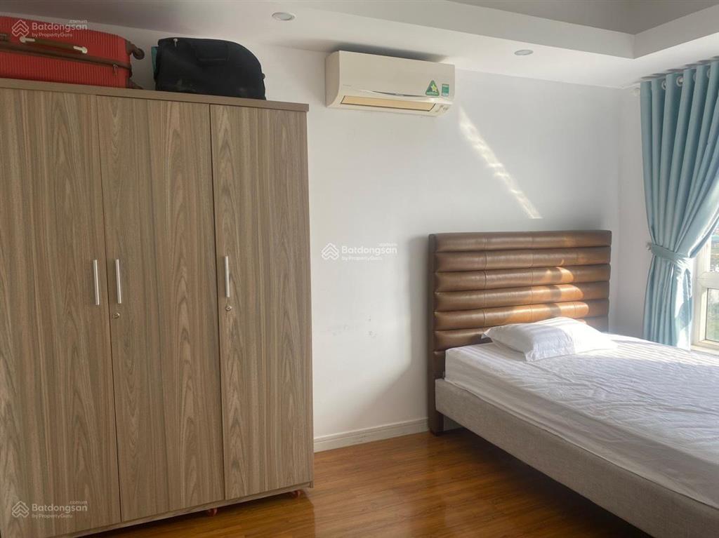 Bán căn westgate 85m2 view hồ bơi, sổ hồng sẵn nội thất. bớt lộc