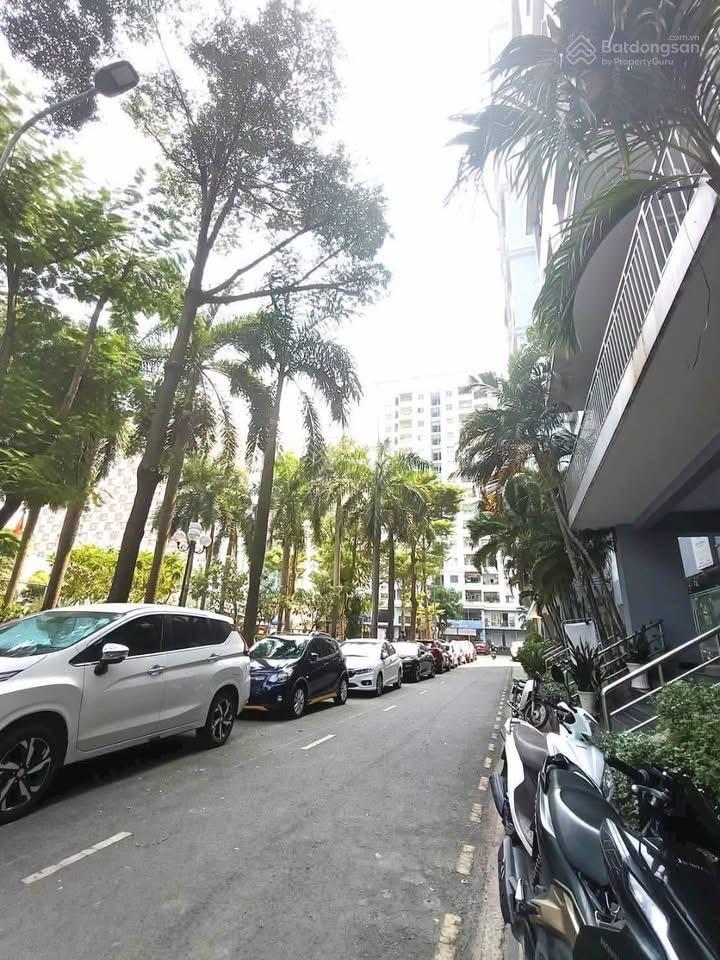 Về quê ở bán nhanh căn hộ sunview town giá chỉ 2ty355m2nội thất đầy đủ