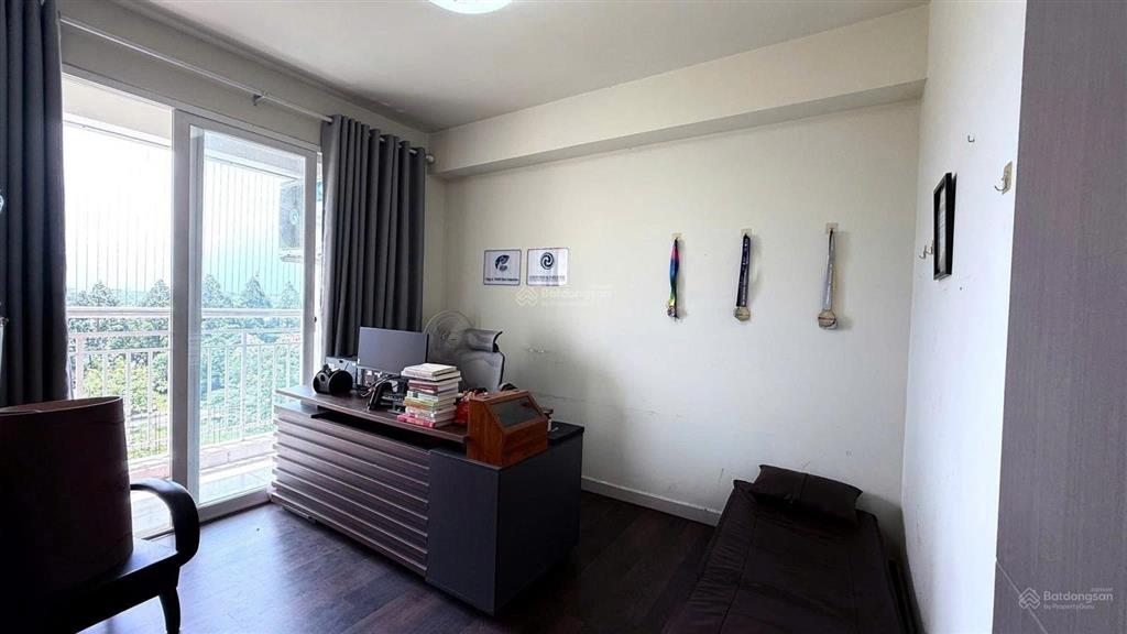 Hàng hiếm tại the eastern, bán gấp 3,2 tỷ, 83 m2, 2pn, 2wc, pháp lý đầy đủ