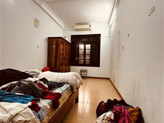 Bán nhà cũ 152m2 mặt tiền 6,2m, đường ô tô nhỏ, gần đường 32, thoáng vĩnh viễn