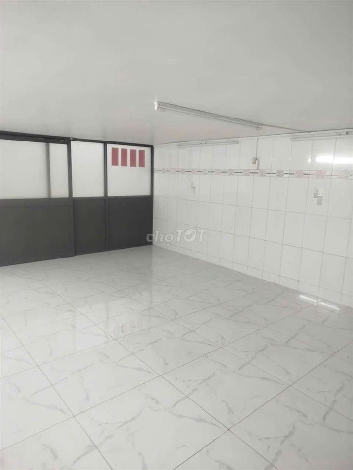 nhà nguyên căn mặt tiển đường tân hàng p10 q5. dt 68
