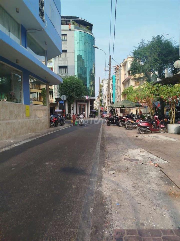 nhà nguyên căn mặt tiển đường tân hàng p10 q5. dt 68