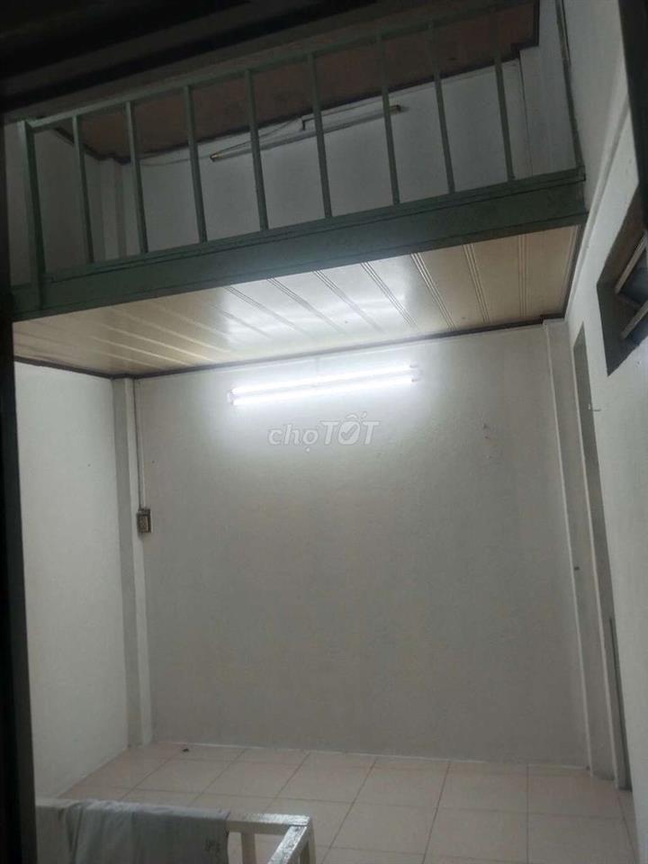 nhà nguyên căn 1 trệt 1lầu dt 36m đường trần tuấu khải p5 q5