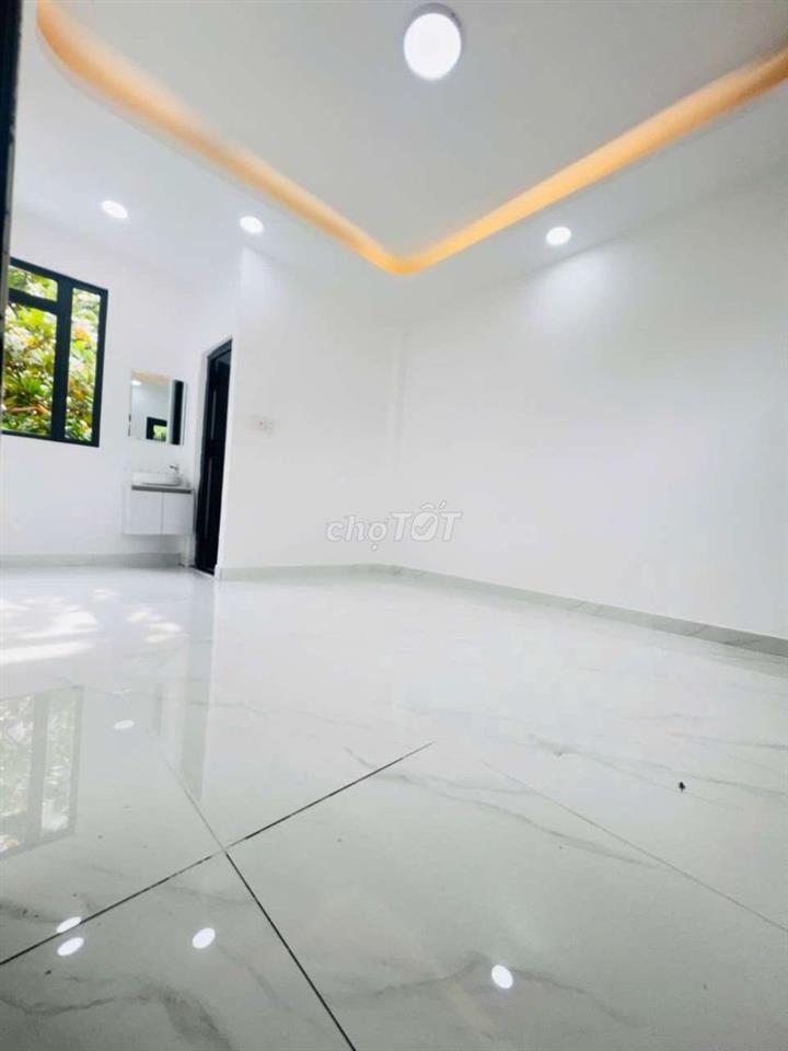 nhà thuê 2 tầng đường cao lỗ p4 q8 dt 25m2