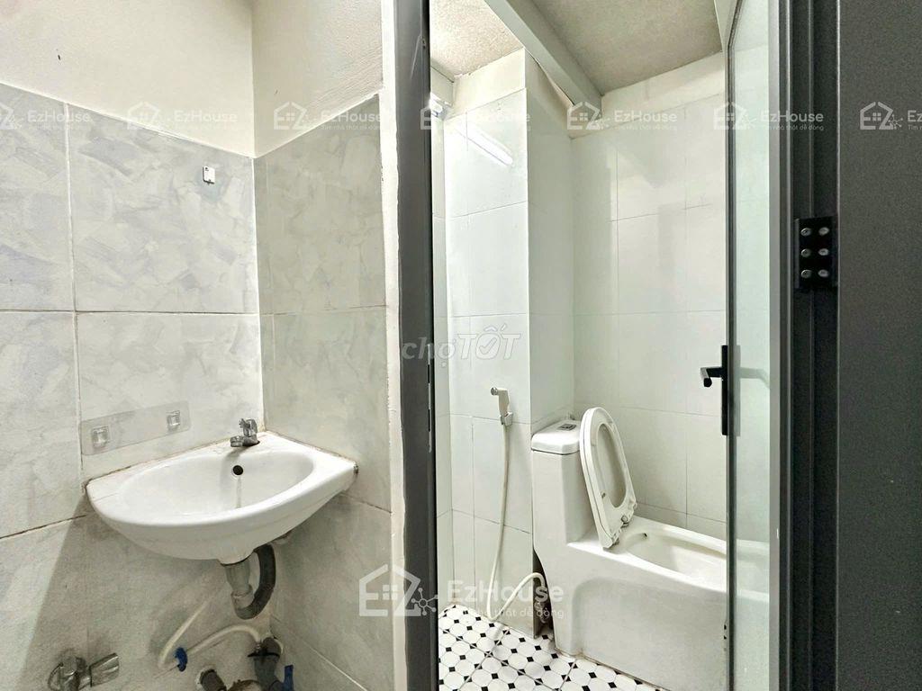 phòng trọ có gác, giờ tự do, không chung chủ, khoá vân tay