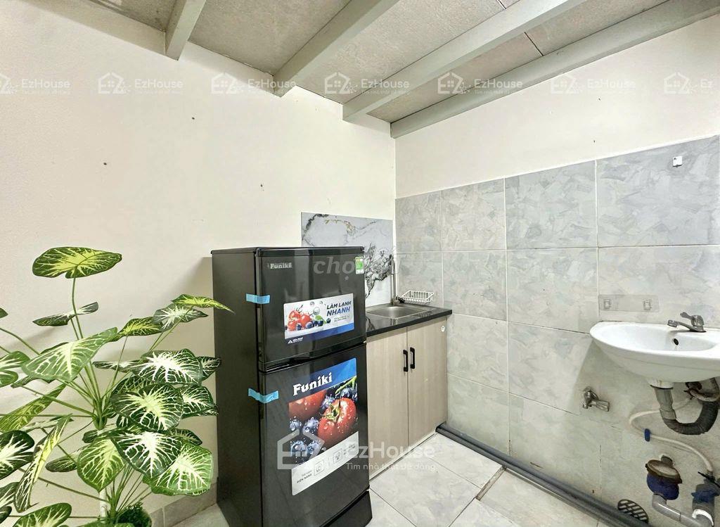 phòng trọ có gác, giờ tự do, không chung chủ, khoá vân tay