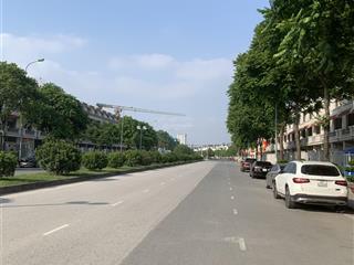 Cần bán liền kề an hưngdương nội.đường 40m. e thịnh 0988 622 ***
