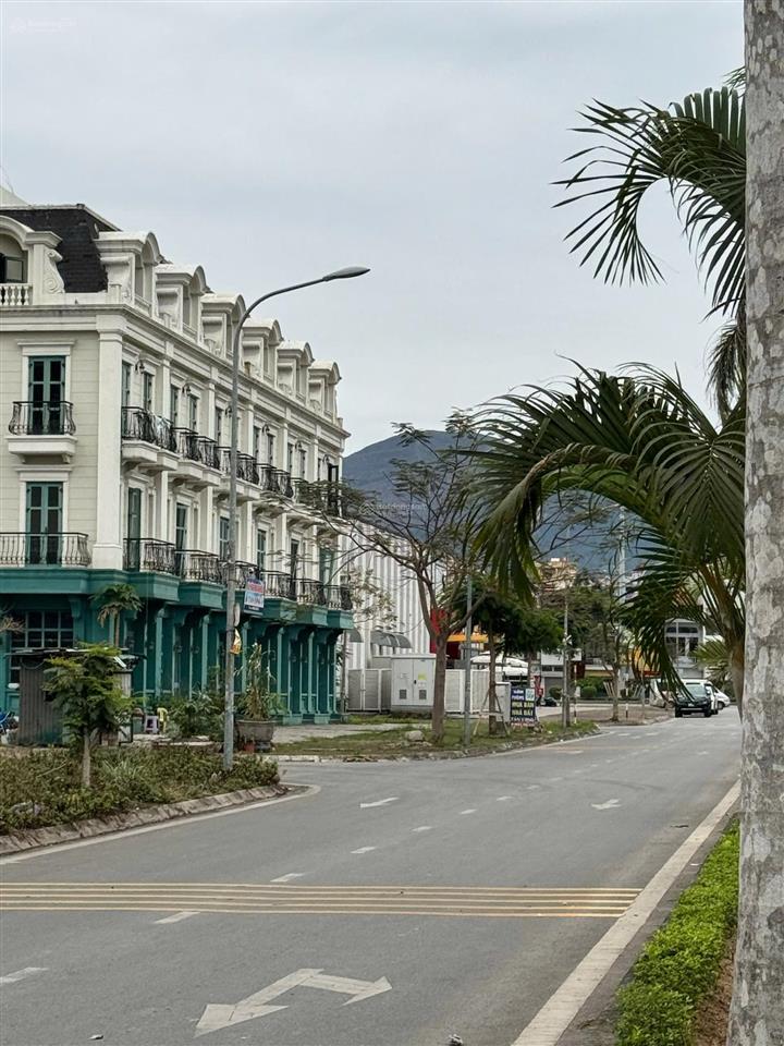 Chính chủ cần bán căn nhà liền kề a7 đường to khu đô thị tân thànhuông bíquảng ninh.