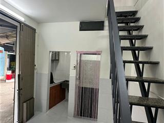 Nhà huỳnh văn chính gần ngay kênh tân hóa xây 2 tầng 2pn vừa ở vừa kinh doanh, gần chợ