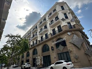 Giá rẻ bất ngờ chỉ 14 tỷ chính chủ bán gấp căn shophouse 5 tầng kinh bắc goden gate