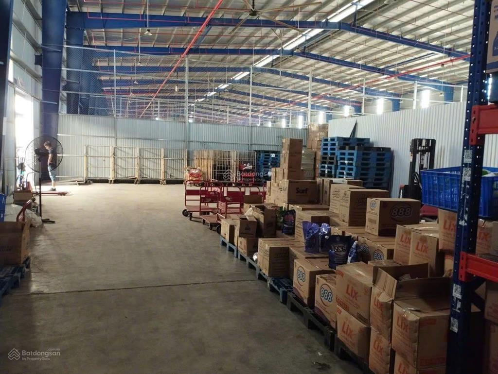 Cho thuê mặt bằng kho xưởng 1.500m2 trở lên  khu công nghiệp, t.c pccc cấp 3,4.