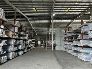 Cho thuê mặt bằng kho xưởng 1.500m2 trở lên  khu công nghiệp, t.c pccc cấp 3,4.