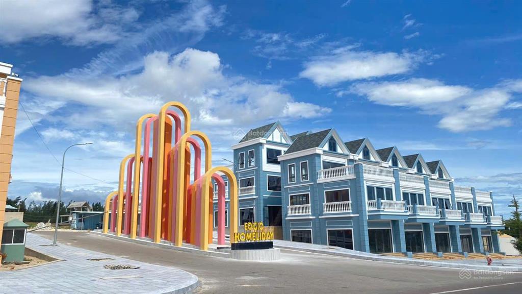 Hàng hiếm cắt lỗ 1,5 tỷ. bán nhanh căn villas 4pn xây 3 tầng 120m2 ở eo gió  quy nhơn.