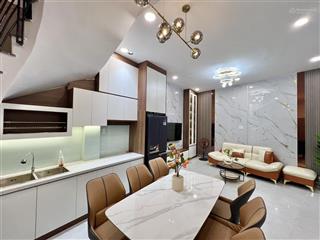 Bán nhà hxh phú nhuận, 37m2, 4 tầng, 3 phòng