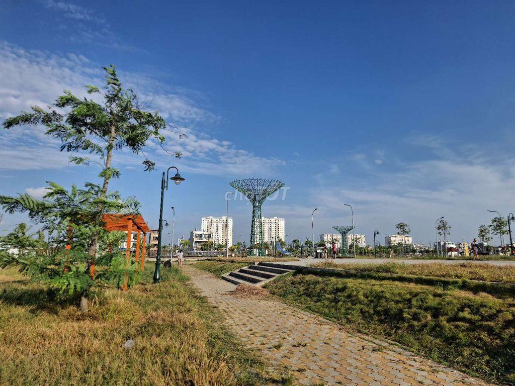 Cần Bán Đất mặt tiền diện tích 2000m2 Tân Thành
