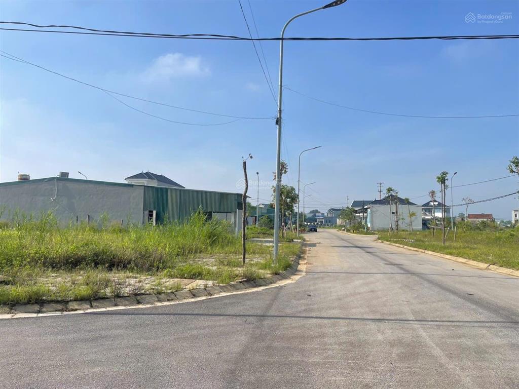 Đón sóng làm đường full làn giai đoạn 2 võ nguyên giáp. dt 105m2, mt 5 giá chỉ 1 tyxx