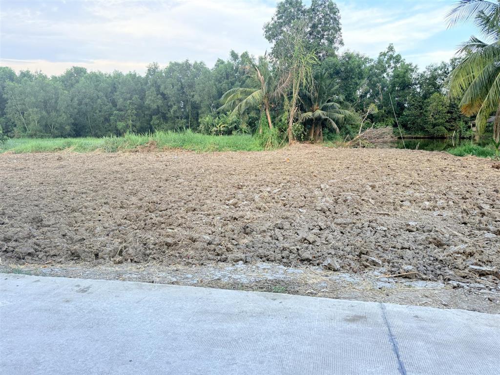 Bán đất đan, 499 triệu, 145 m2, view đẹp hàng hiếm tại tân trụ, long an