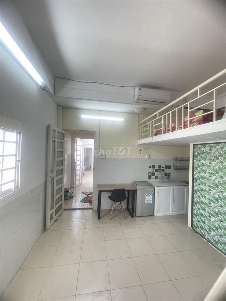 Phòng Trọ Gác Cao gần Đại Học Văn Lang Gò Vấp