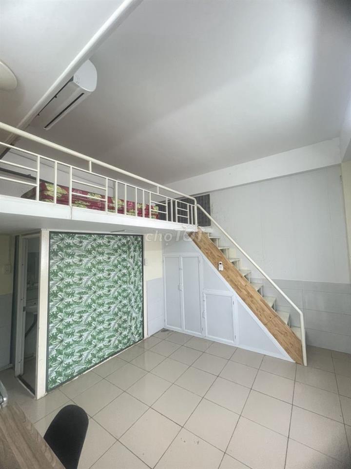 Phòng Trọ Gác Cao gần Đại Học Văn Lang Gò Vấp