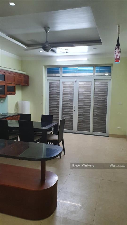 Cho thuê nhà mỗ lao 80m2, 4 tầng, 24tr xe tải tránh nhau