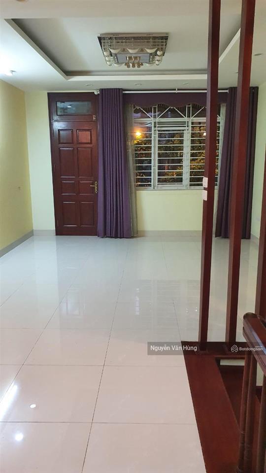 Cho thuê nhà mỗ lao 80m2, 4 tầng, 24tr xe tải tránh nhau